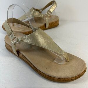 ❤️ Vionic Gold Women's Sandals 10